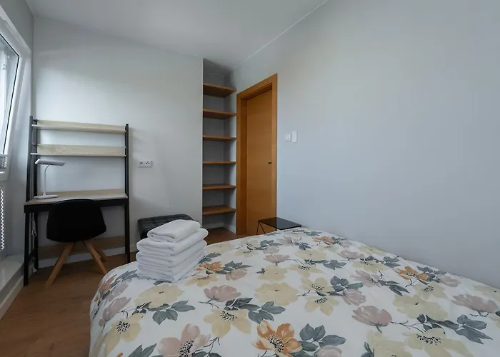 Highest Penthouse In Lodz- Ii Floors With View &free Parking