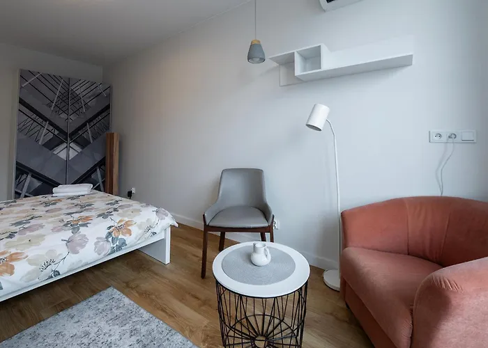 Highest Penthouse In Lodz- Ii Floors With View &free Parking *