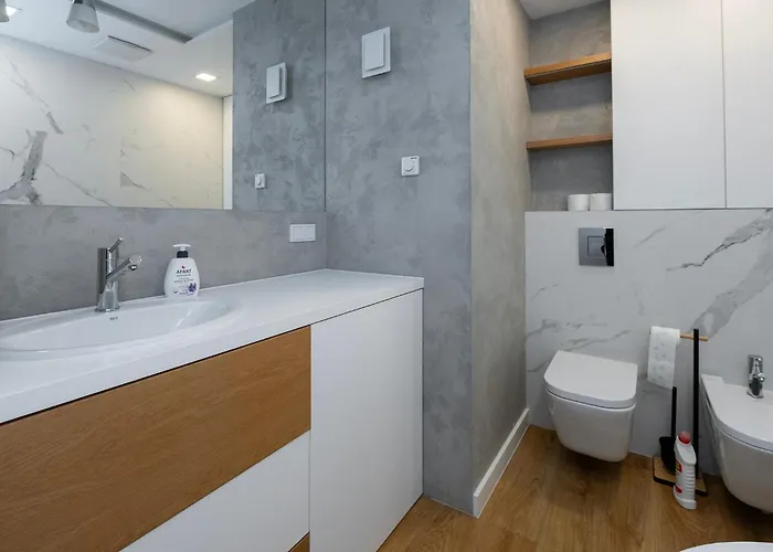 Appartement Highest Penthouse In Lodz- Ii Floors With View &free Parking Łódź