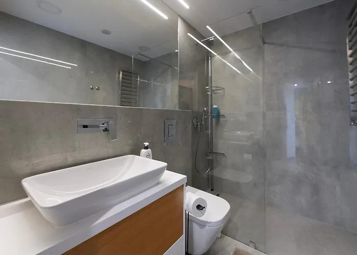 Lägenhet Highest Penthouse In Lodz- Ii Floors With View &free Parking *